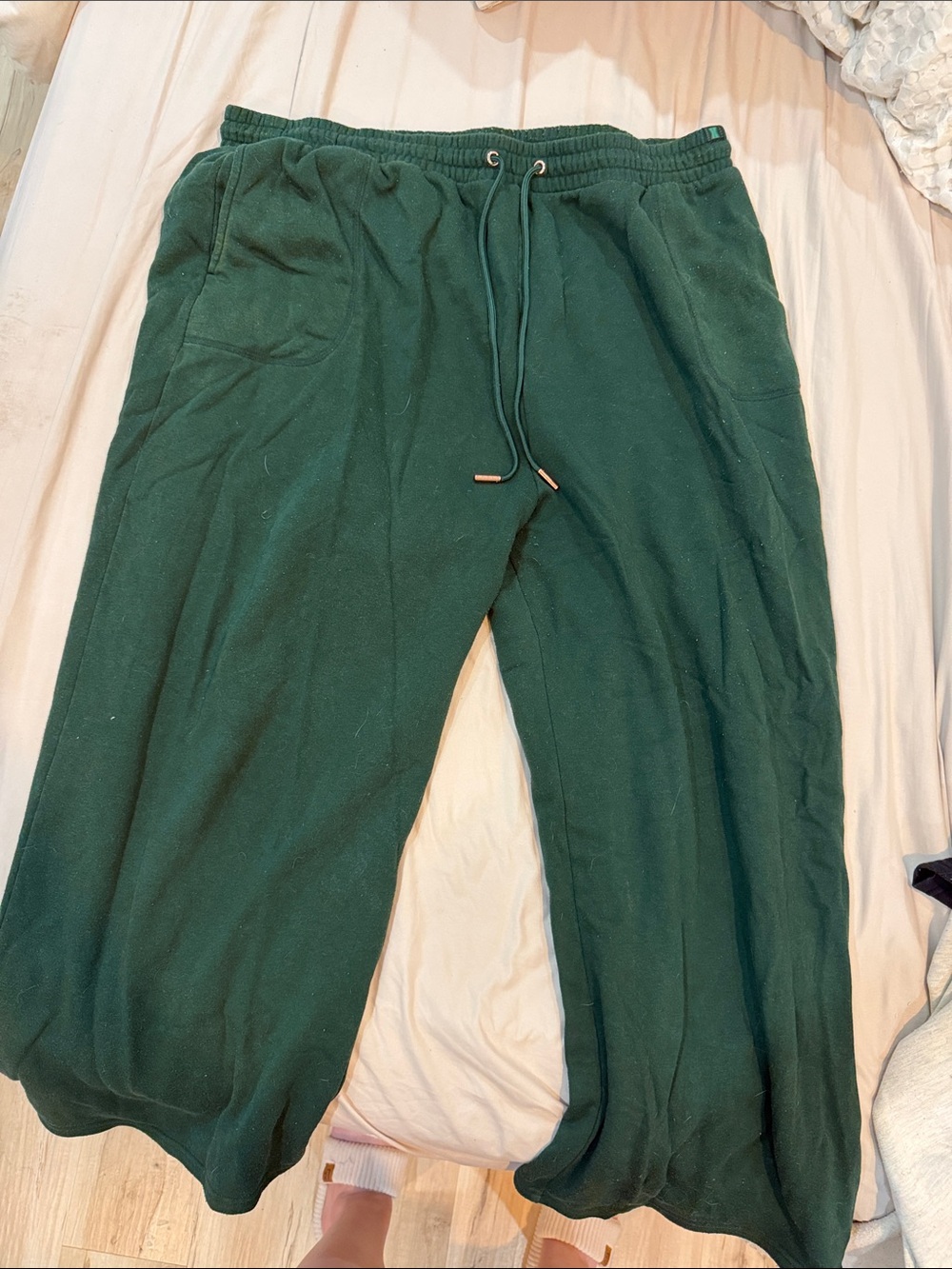 Dark Green Drawstring Sweatpants